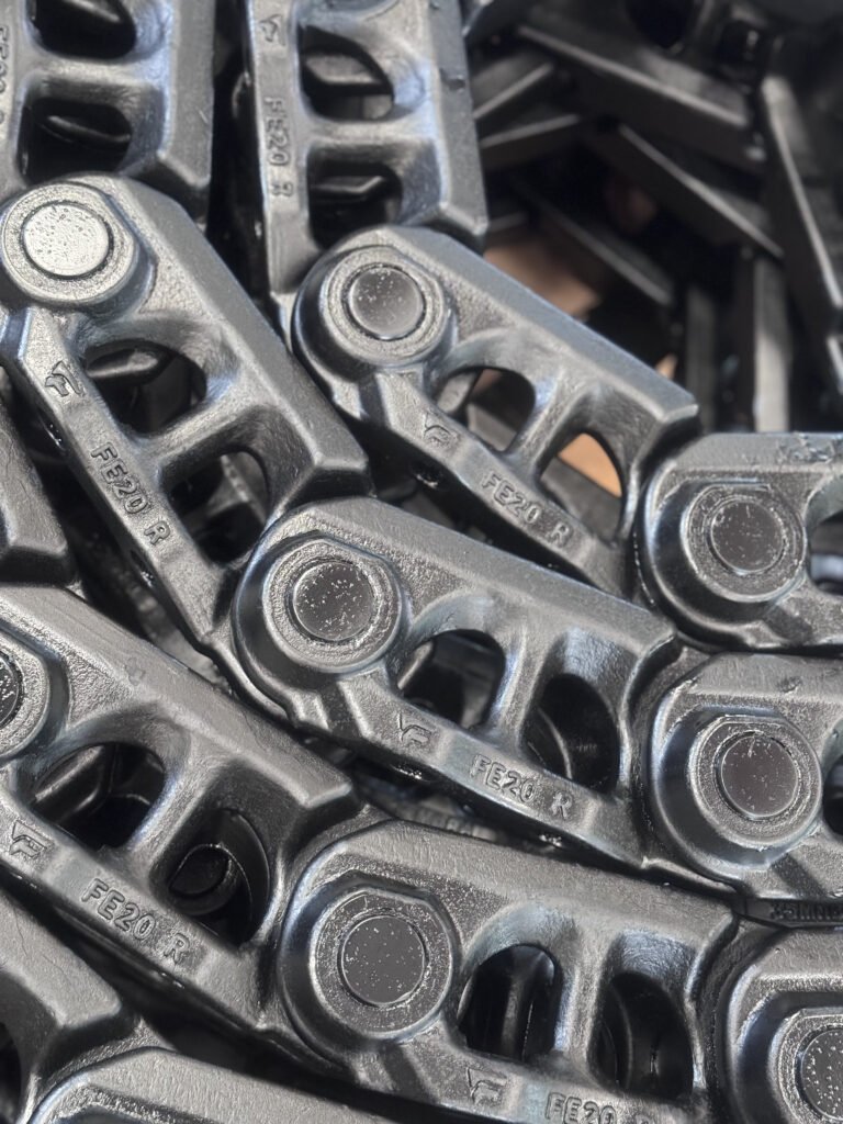 CAT 320 track chain