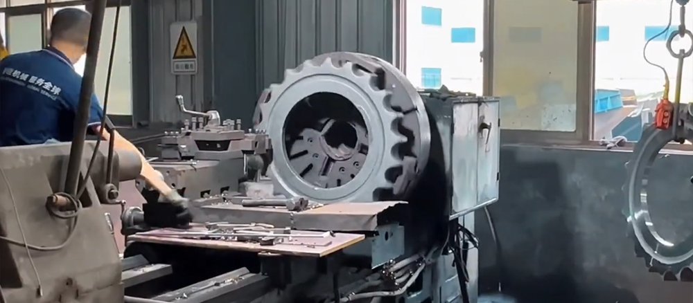 GFM Excavator Parts Manufacturer Factory Pictures