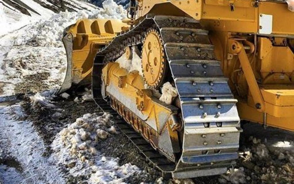 Bulldozer Undercarriage Operation